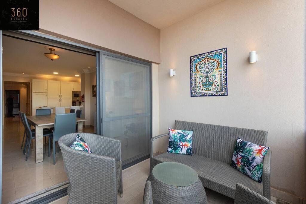 One Of A Kind, Seafront Property In St Georges Bay By 360 Estates San Ġiljan Exterior foto