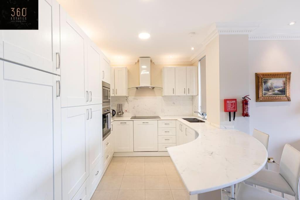 One Of A Kind, Seafront Property In St Georges Bay By 360 Estates San Ġiljan Exterior foto